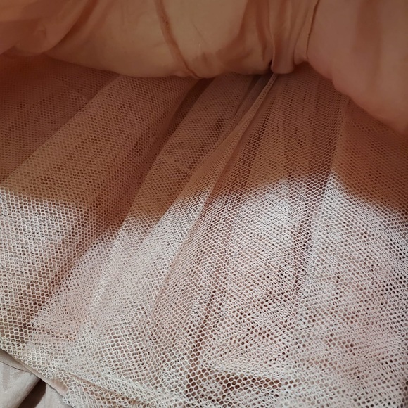 Indian outfit in blush pink and silver - Picture 13 of 16